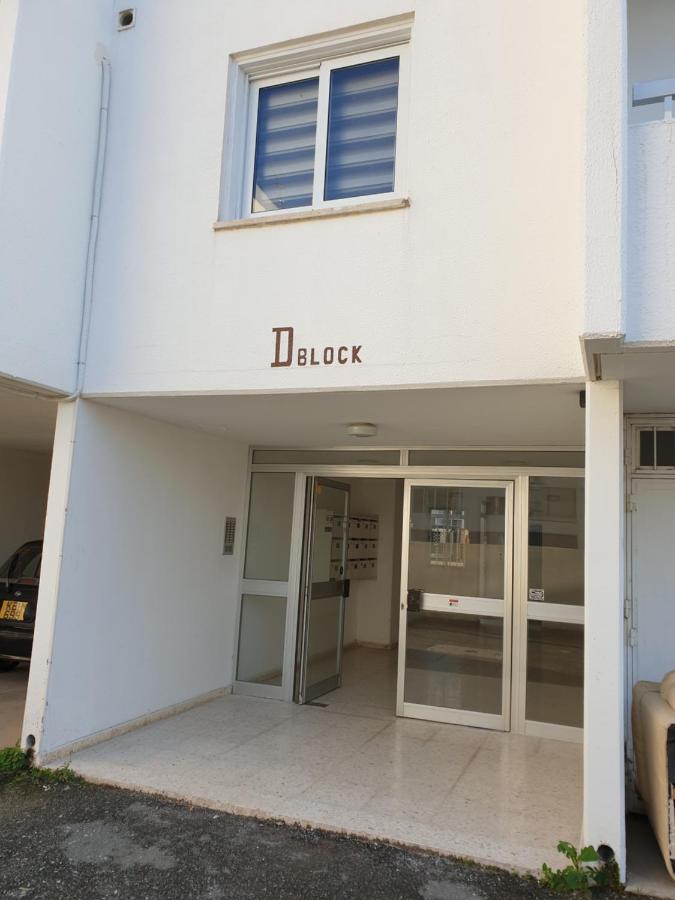 Apartments Paphos Esterno foto